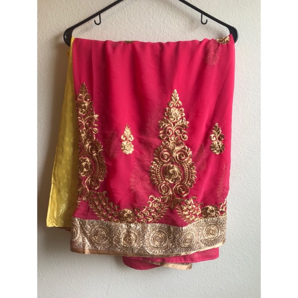 Party wear Georgette half and half saree!! - Picture 3 of 8